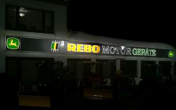 Koehler Werbung Lichtanlagen Digitaldruck Schilder LED-technik 10.jpg